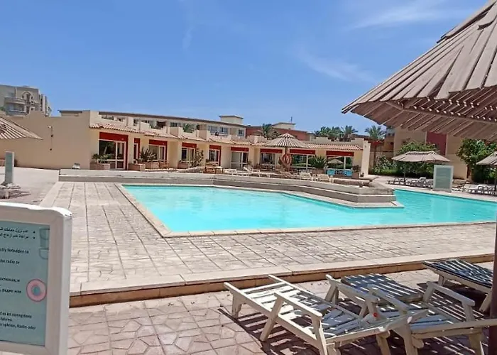 Apartment 2-room With Swimming Pool