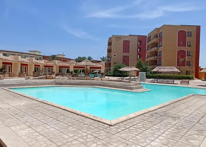 2-room With Swimming Pool * Hurghada